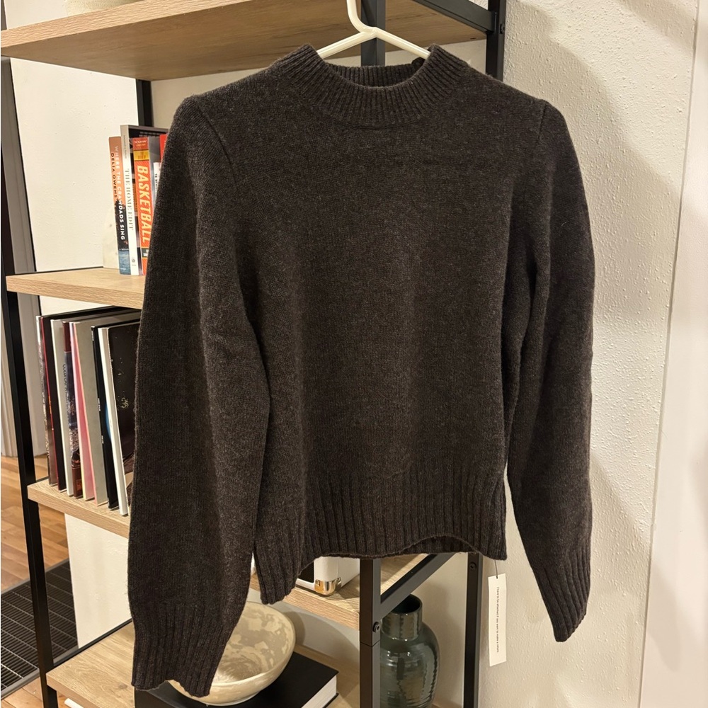 NWT Reformation Espresso Calloway Regenerative Wool Crew Sweater Size XS - Picture 8 of 8